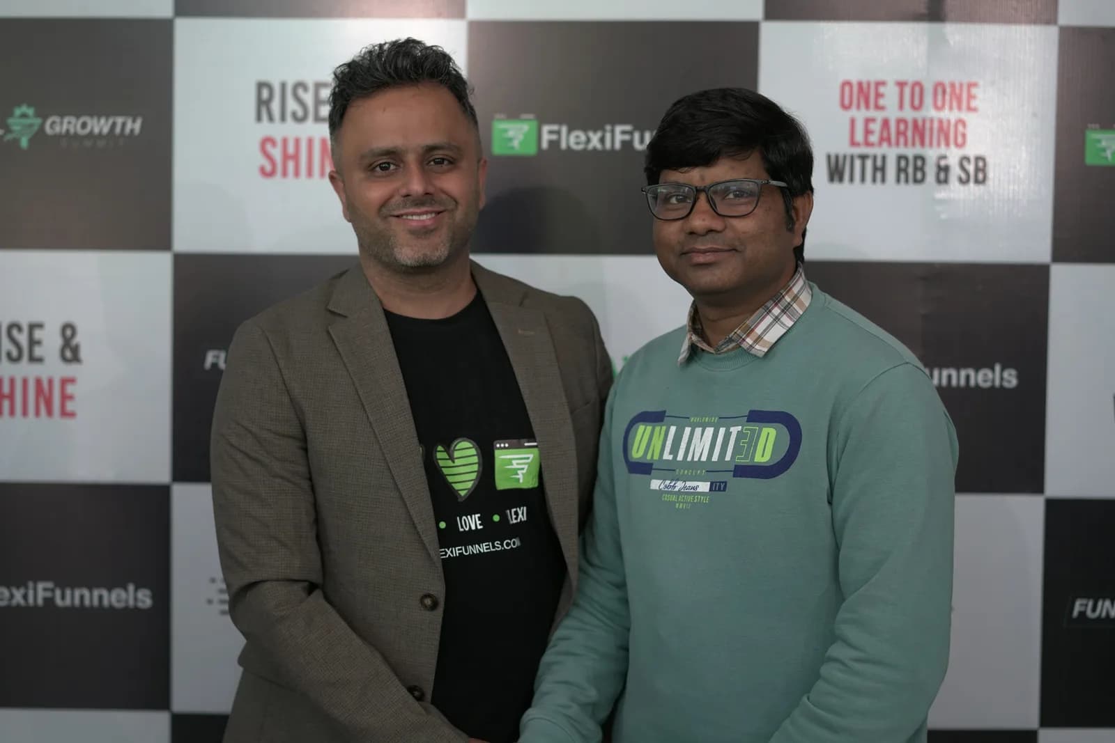 Chandan Kumar with FlexiFunnels co-founder Saurabh Bhatnagar at the Funnel Growth Summit 2024